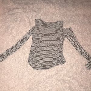 Black and white shoulder top